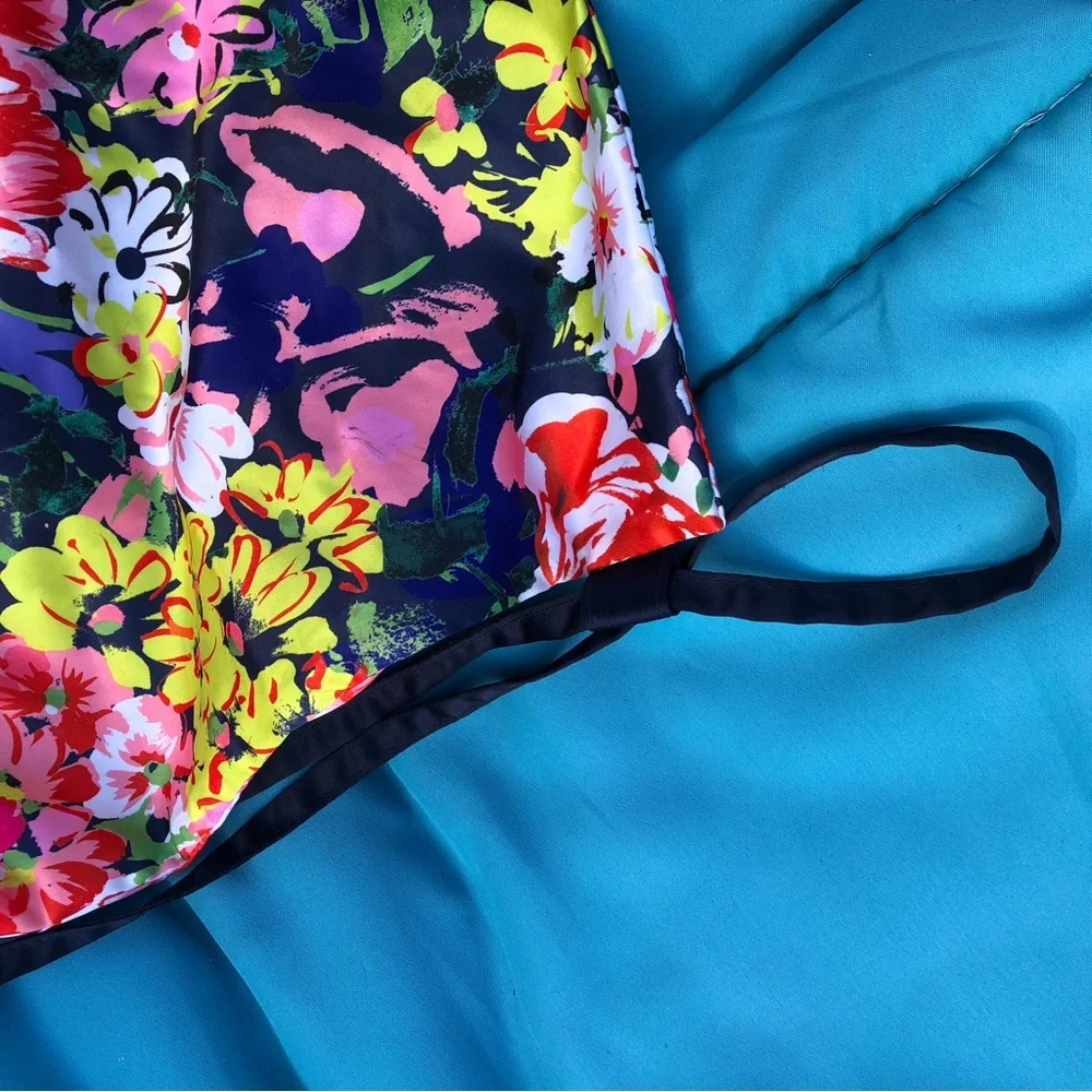 💓BAN.DO Adorable Silky Floral Backpack 🌸